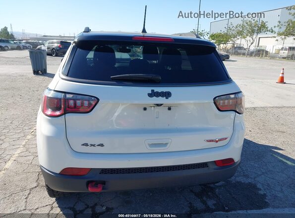 3C4NJDDB3KT709727 2019 JEEP COMPASS White 