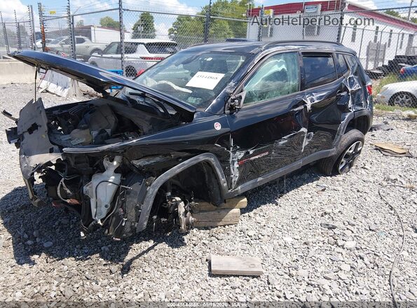 3C4NJDDB4HT689724 2017 JEEP NEW COMPASS Black Front view