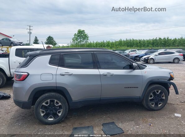 3C4NJDDB4JT465505 2018 JEEP COMPASS Silver უკანა სალონის ხედი