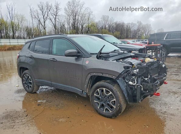 3C4NJDDB4LT239158 2020 JEEP COMPASS Gray Передня права чверть