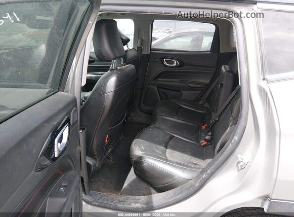 3C4NJDDB4NT106144 2022 JEEP COMPASS Gray Vista de la etiqueta del VIN