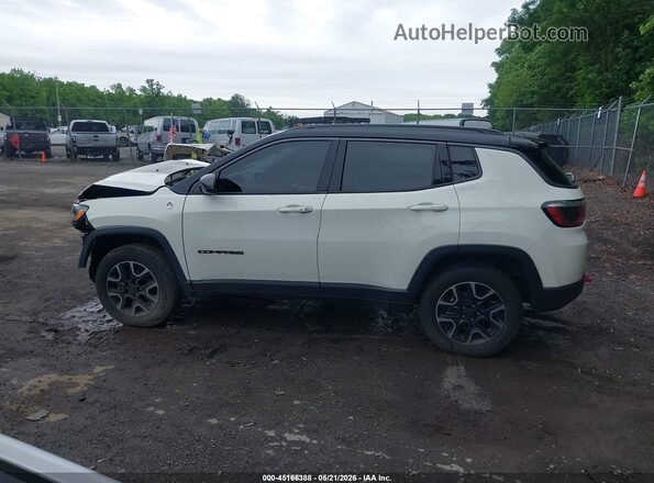3C4NJDDB5KT721166 2019 JEEP COMPASS White სალონის 360-გრადუსიანი ხედი