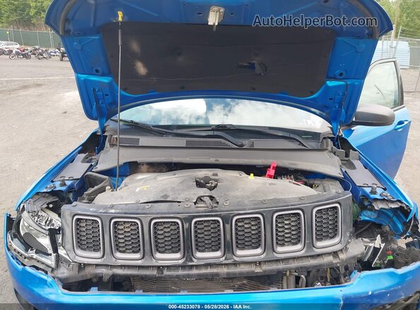 3C4NJDDB6KT728952 2019 JEEP COMPASS Blue 