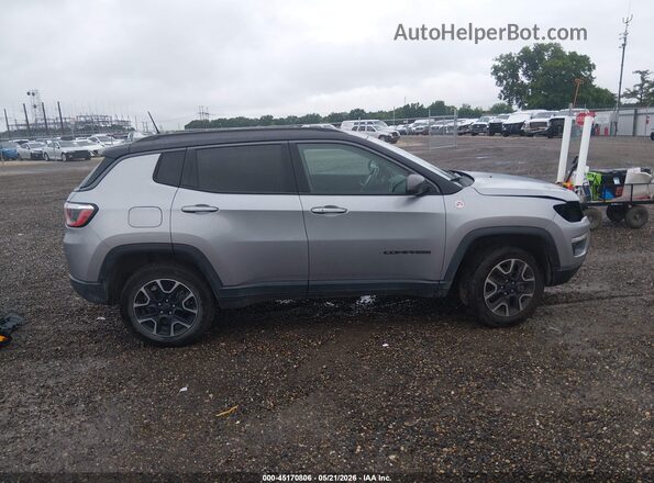 3C4NJDDB6KT739529 2019 JEEP COMPASS Gray 360 interior view