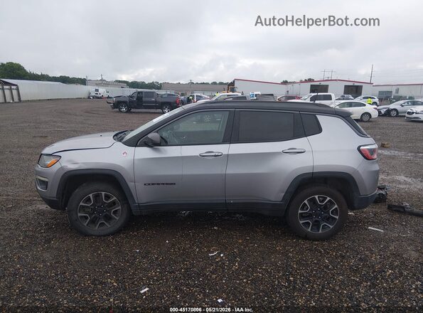 3C4NJDDB6KT739529 2019 JEEP COMPASS Gray 