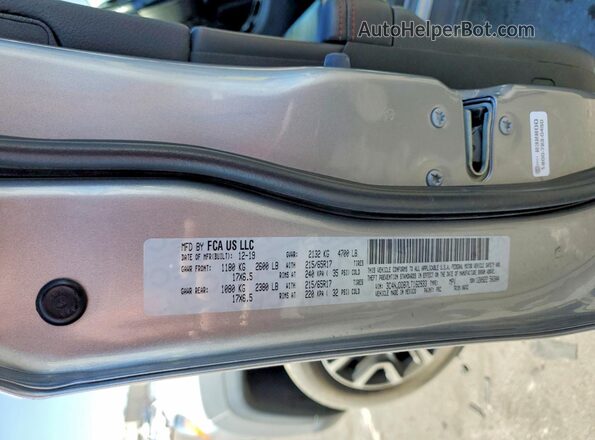 3C4NJDDB7LT162933 2020 JEEP COMPASS Silver ძრავის განყოფილების ხედი