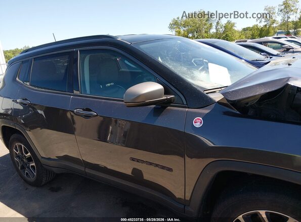 3C4NJDDB8KT722053 2019 JEEP COMPASS Gray 