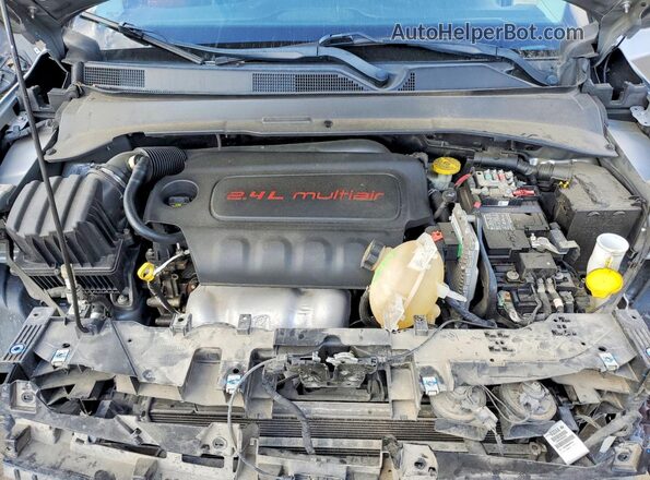 3C4NJDDB8LT195570 2020 JEEP COMPASS Gray Widok wnętrza z tyłu