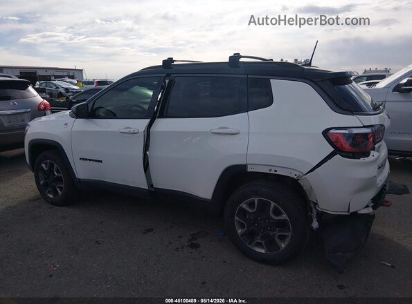 3C4NJDDB9HT616672 2017 JEEP NEW COMPASS White 360 interior view