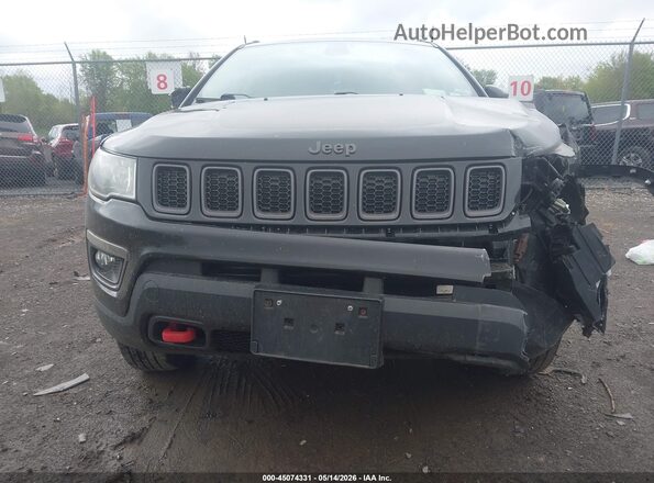 3C4NJDDB9JT442074 2018 JEEP COMPASS Black Vista frontal