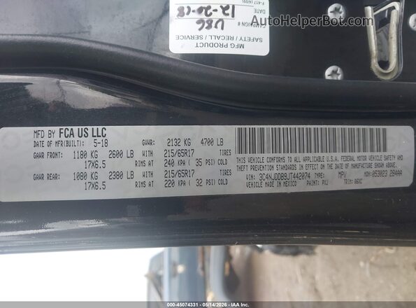 3C4NJDDB9JT442074 2018 JEEP COMPASS Black Vista del compartimento del motor