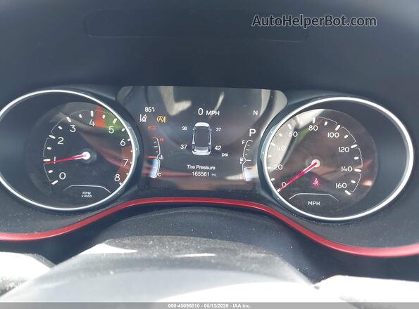 3C4NJDDBXJT281766 2018 JEEP COMPASS Black Vista de los asientos traseros