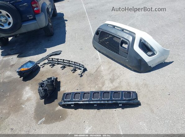 3C4NJDDBXKT619300 2019 JEEP COMPASS White Սարքավորումների վահանակի տեսք