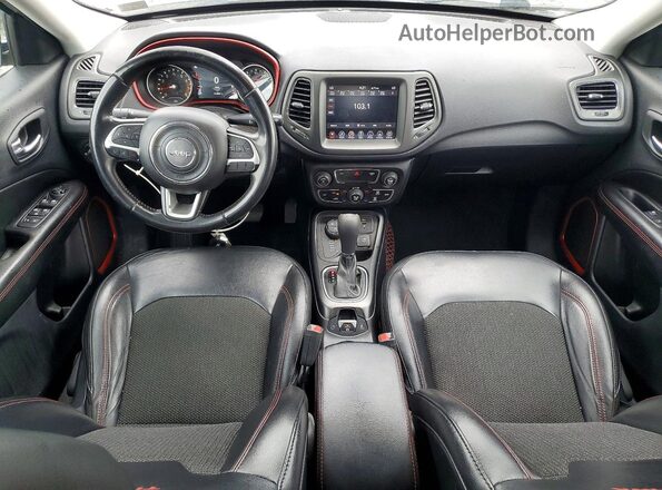 3C4NJDDBXLT177572 2020 JEEP COMPASS White Առջևի վահանակի տեսք