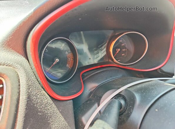 3C4NJDDBXLT184604 2020 JEEP COMPASS Красный Вид щитка приборов
