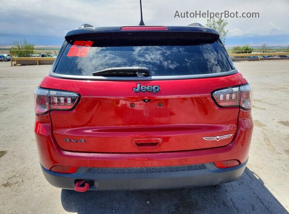 3C4NJDDBXLT184604 2020 JEEP COMPASS Красный Вид сзади