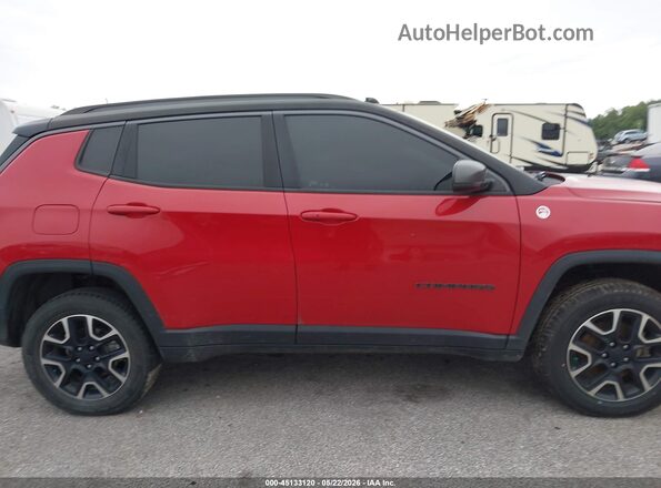 3C4NJDDBXLT232733 2020 JEEP COMPASS Red Սալոնի հետևի տեսք
