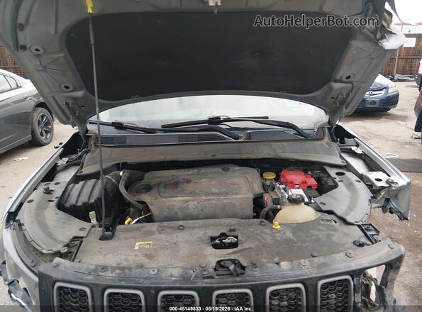 3C4NJDDBXMT574202 2021 JEEP COMPASS Gray 