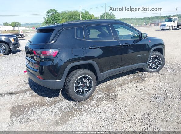 3C4NJDDN0ST526229 2025 JEEP COMPASS Black Задня права чверть