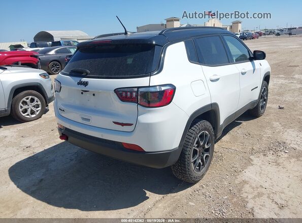 3C4NJDDN0ST551115 2025 JEEP COMPASS White 