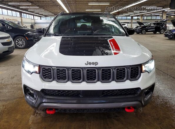3C4NJDDN4ST536861 2025 JEEP COMPASS Белый Вид спереди