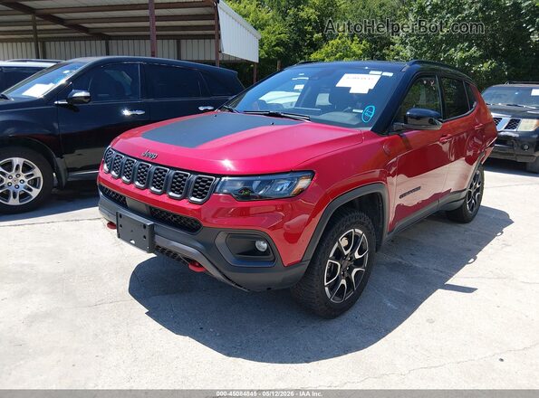 3C4NJDDN5ST581792 2025 JEEP COMPASS Burgundy Առջևի ձախ երեք քառորդ տեսարան