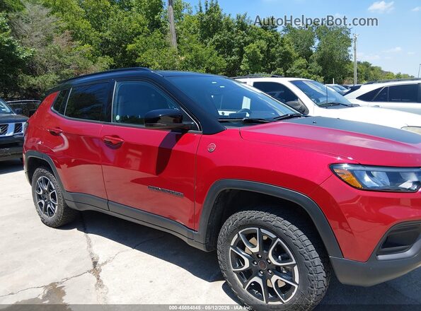3C4NJDDN5ST581792 2025 JEEP COMPASS Burgundy Սալոնի հետևի տեսք