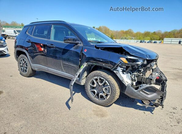 3C4NJDDN6ST615691 2025 JEEP COMPASS Черный Передняя правая четверть