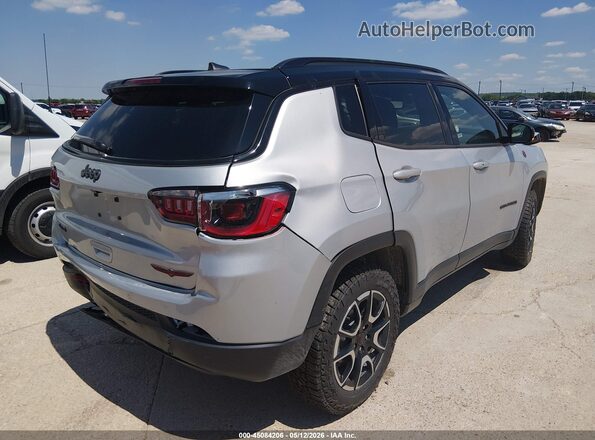3C4NJDDN6ST621815 2025 JEEP COMPASS Silver Задня права чверть