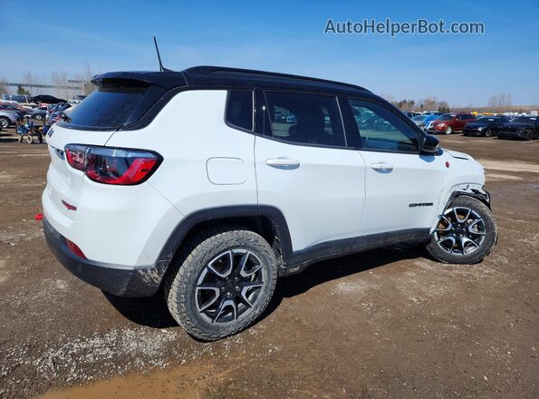 3C4NJDDN7RT158707 2024 JEEP COMPASS White Հետևի աջ