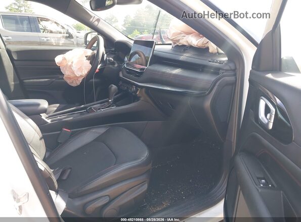 3C4NJDDNXST524200 2025 JEEP COMPASS Белый Вид салона спереди