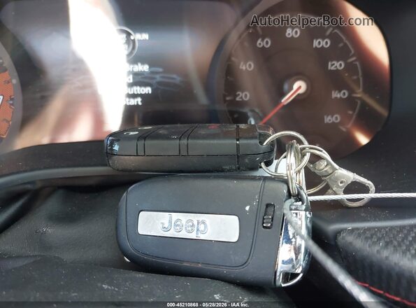 3C4NJDDNXST524200 2025 JEEP COMPASS Белый Вид панели приборов