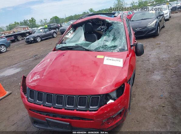 3C4NJDEB0MT526030 2021 JEEP COMPASS Red Front view