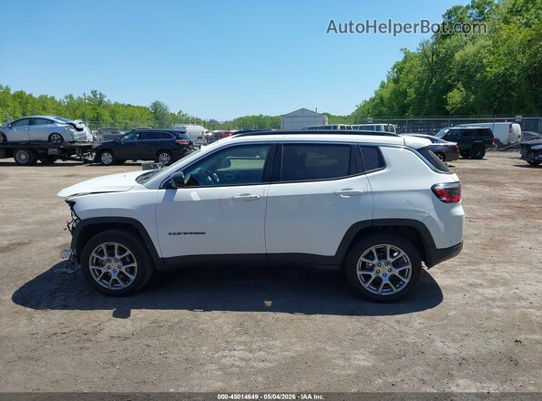 3C4NJDFB0NT180951 2022 JEEP COMPASS White სალონის 360-გრადუსიანი ხედი