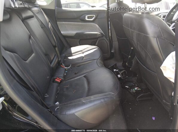 3C4NJDFB0NT186538 2022 JEEP COMPASS Black Widok naklejki z numerem VIN