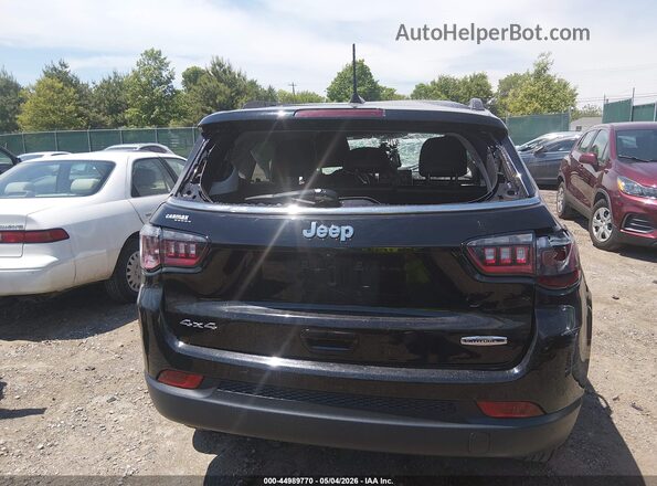 3C4NJDFB0NT186538 2022 JEEP COMPASS Black 
