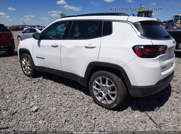3C4NJDFB3NT231990 2022 JEEP COMPASS White Tył lewy