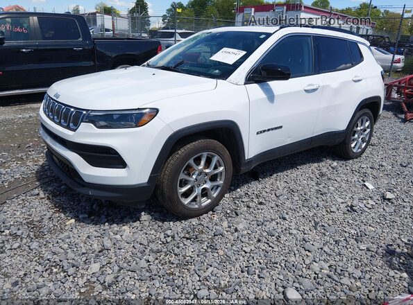 3C4NJDFB3NT231990 2022 JEEP COMPASS White Przód lewy