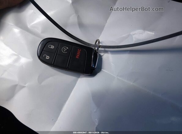 3C4NJDFB3NT231990 2022 JEEP COMPASS White Widok deski rozdzielczej