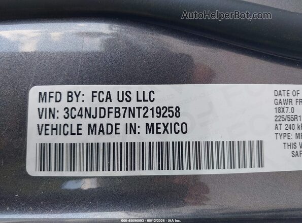 3C4NJDFB7NT219258 2022 JEEP COMPASS Gray Շարժիչի բաժամունքի տեսք