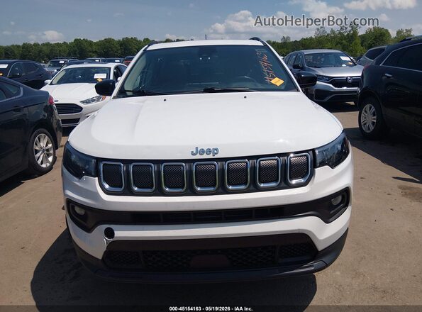 3C4NJDFB7NT236352 2022 JEEP COMPASS White Instrument cluster view