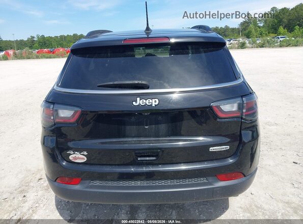 3C4NJDFB8NT183788 2022 JEEP COMPASS Black 