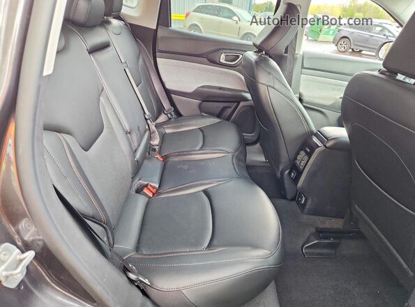 3C4NJDFBXNT169715 2022 JEEP COMPASS Gray 
