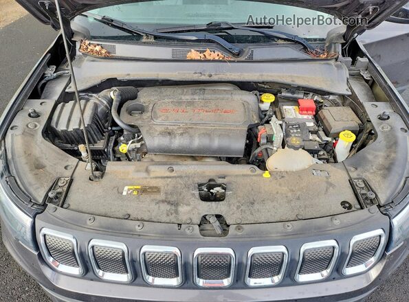 3C4NJDFBXNT169715 2022 JEEP COMPASS Gray 