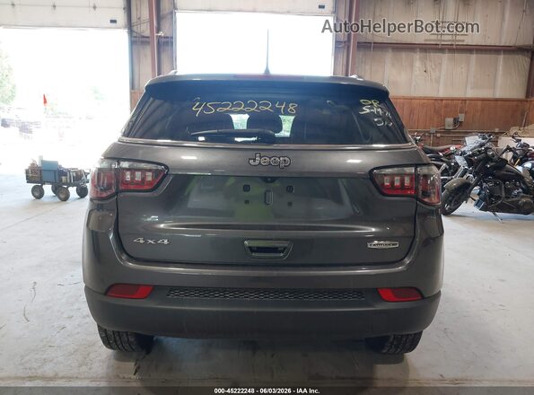 3C4NJDFBXNT181556 2022 JEEP COMPASS Gray 