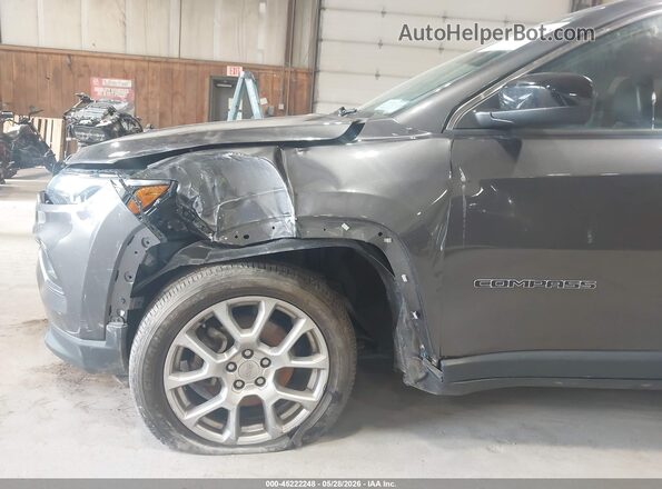 3C4NJDFBXNT181556 2022 JEEP COMPASS Gray 