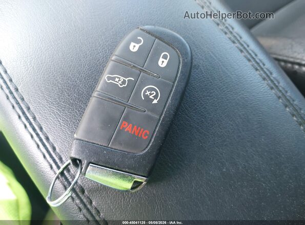 3C4NJDFN1PT558370 2023 JEEP COMPASS White Առջևի վահանակի տեսք