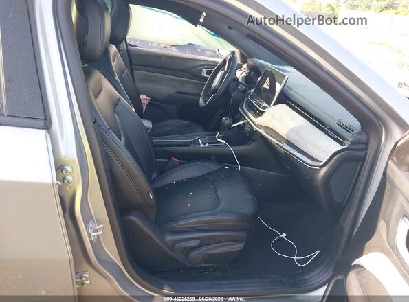 3C4NJDFN6PT558316 2023 JEEP COMPASS Gray Widok wnętrza z przodu