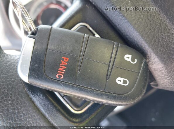 3C4PDCAB7KT865235 2019 DODGE JOURNEY Белый Вид панели приборов