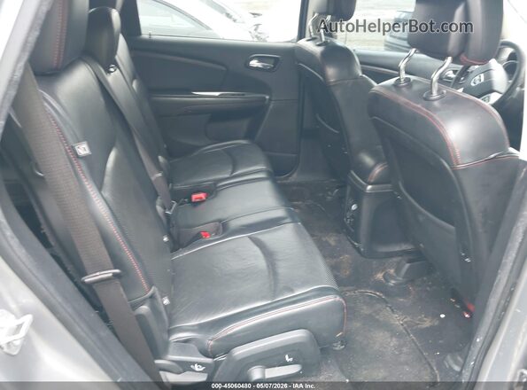 3C4PDCEG8JT346828 2018 DODGE JOURNEY Silver VIN sticker view